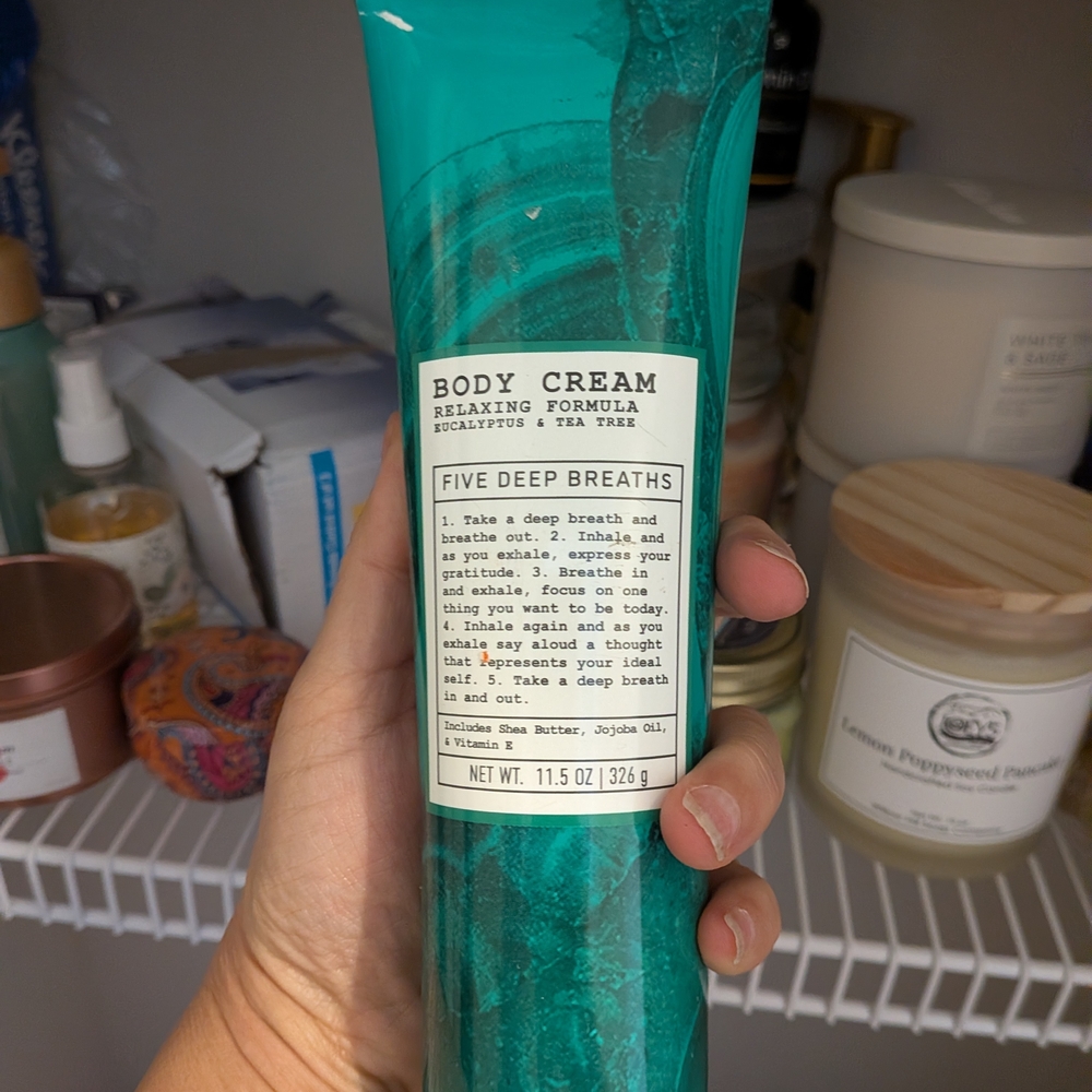Eucalyptus & Tea Tree Body Cream - Relaxing Formula